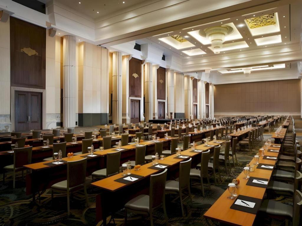 Hotel Tentrem Jogjacarta Exterior foto