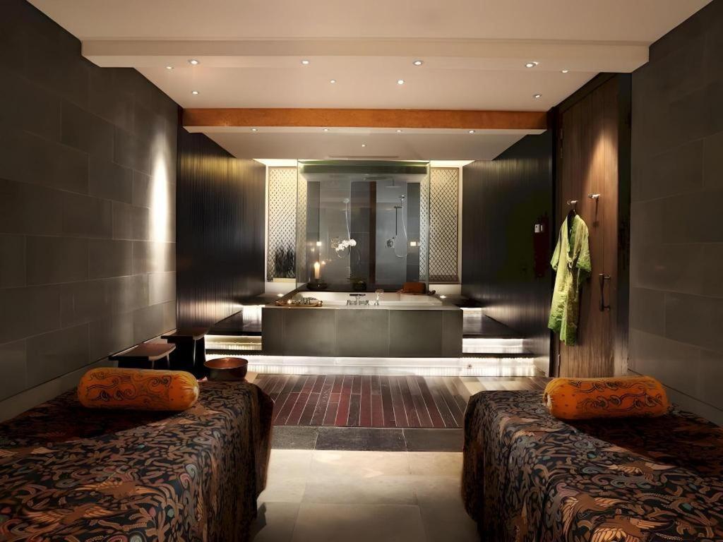 Hotel Tentrem Jogjacarta Exterior foto