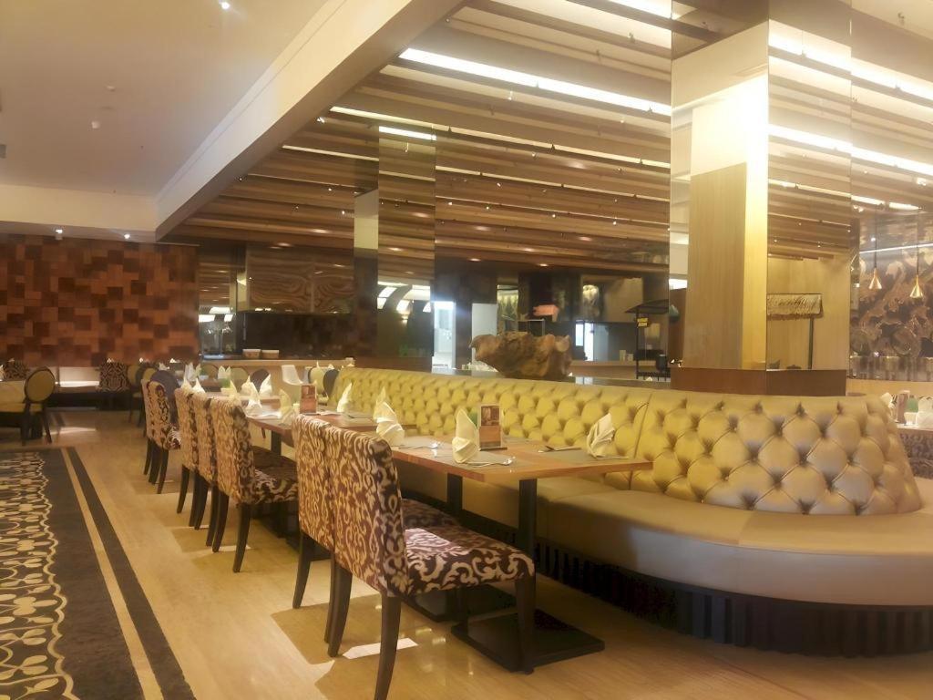 Hotel Tentrem Jogjacarta Exterior foto