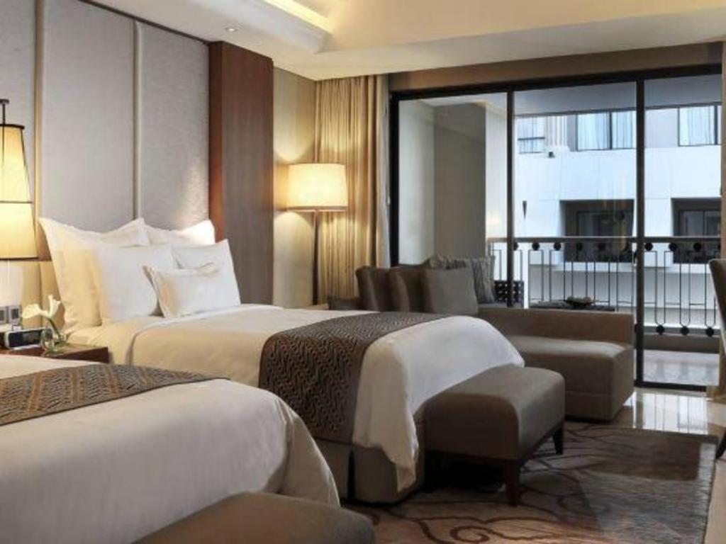 Hotel Tentrem Jogjacarta Exterior foto