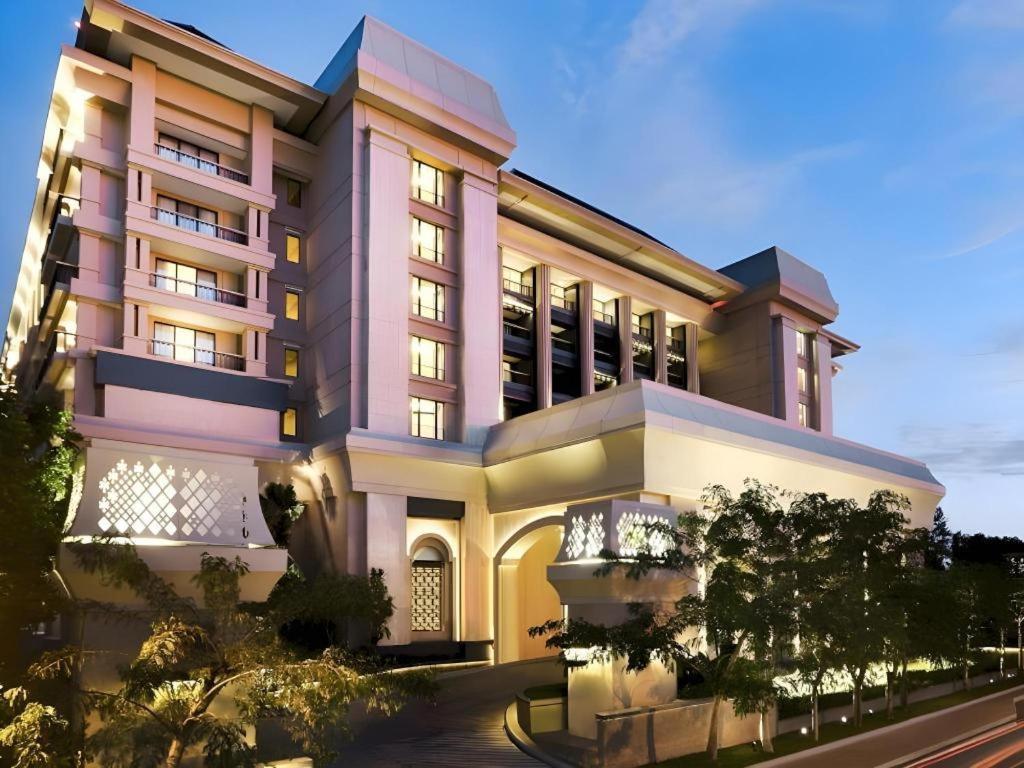 Hotel Tentrem Jogjacarta Exterior foto