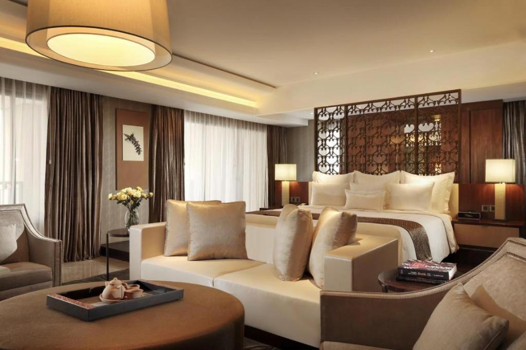 Hotel Tentrem Jogjacarta Exterior foto