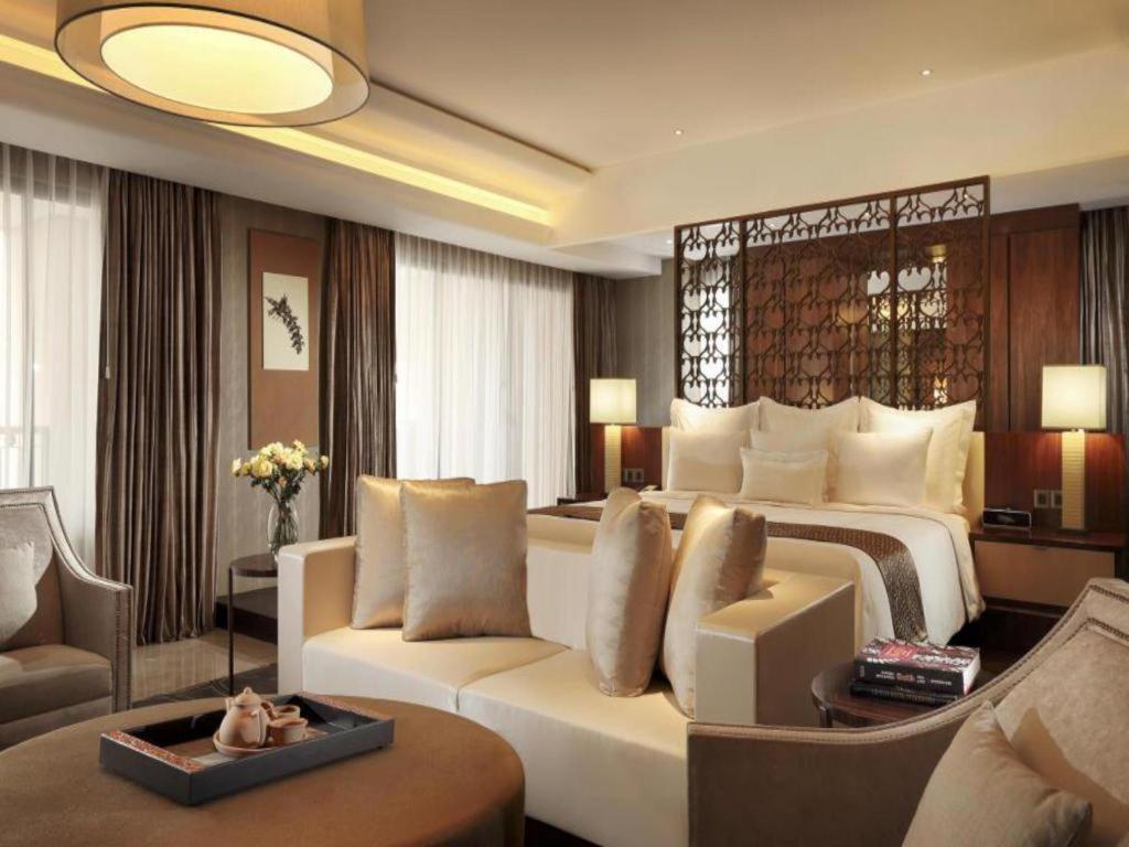 Hotel Tentrem Jogjacarta Exterior foto