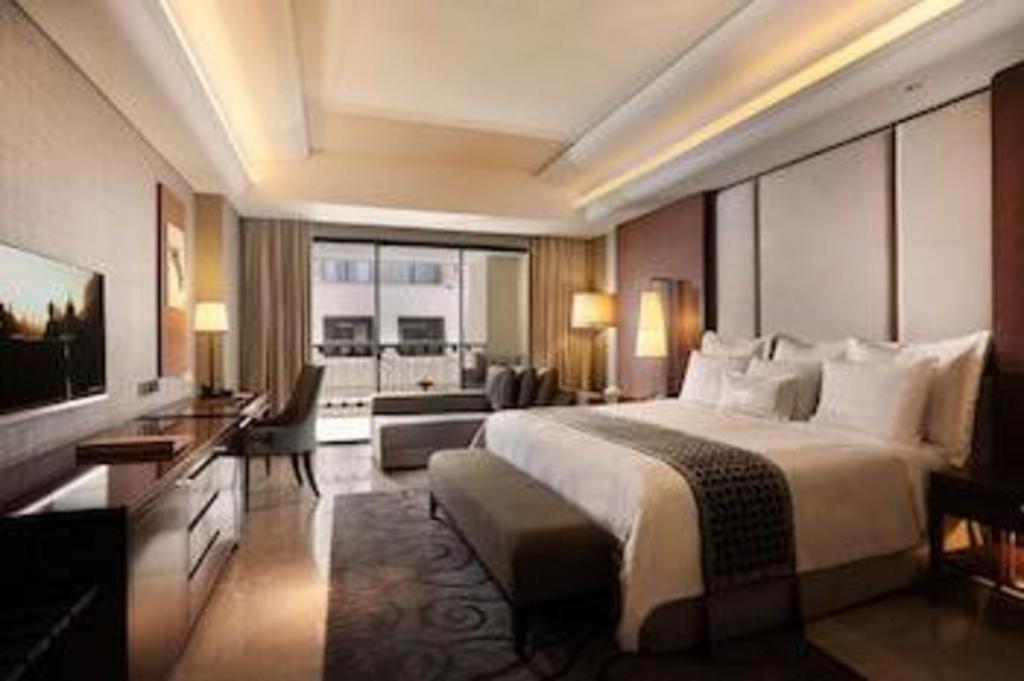 Hotel Tentrem Jogjacarta Exterior foto