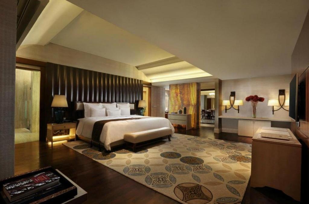Hotel Tentrem Jogjacarta Exterior foto